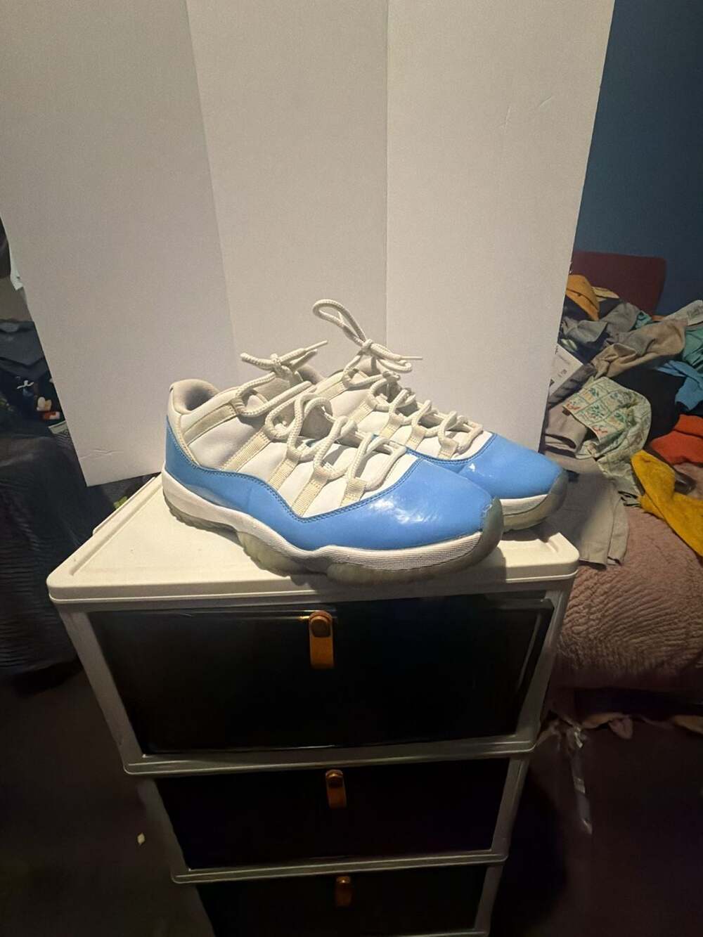 Jordan Air Jordan 11 Retro Low University Blue UNC